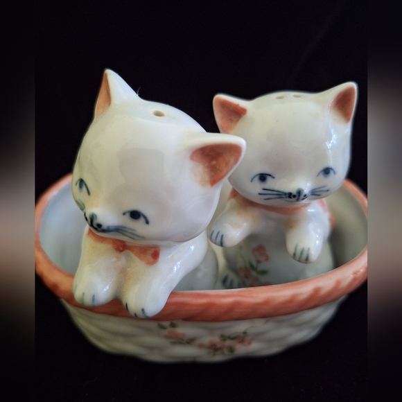 ANDREA BY SADEK SALT AND PEPPER SET. - Picture 10 of 10